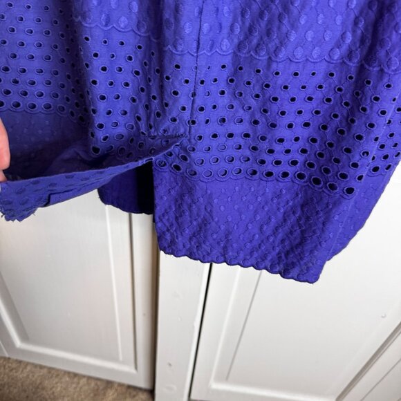 ROZ & ALI SIZE 12 PURPLE EYELET CAP SLEEVE KNEE LENGTH 100% COTTON SHEATHE DRESS - Picture 7 of 9